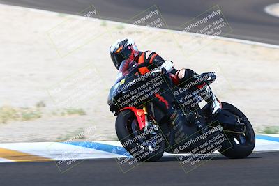 media/Jun-08-2025-TrackDaz (Sun) [[dc1ba13c79]]/C Group/1040pm (Turn 3)/